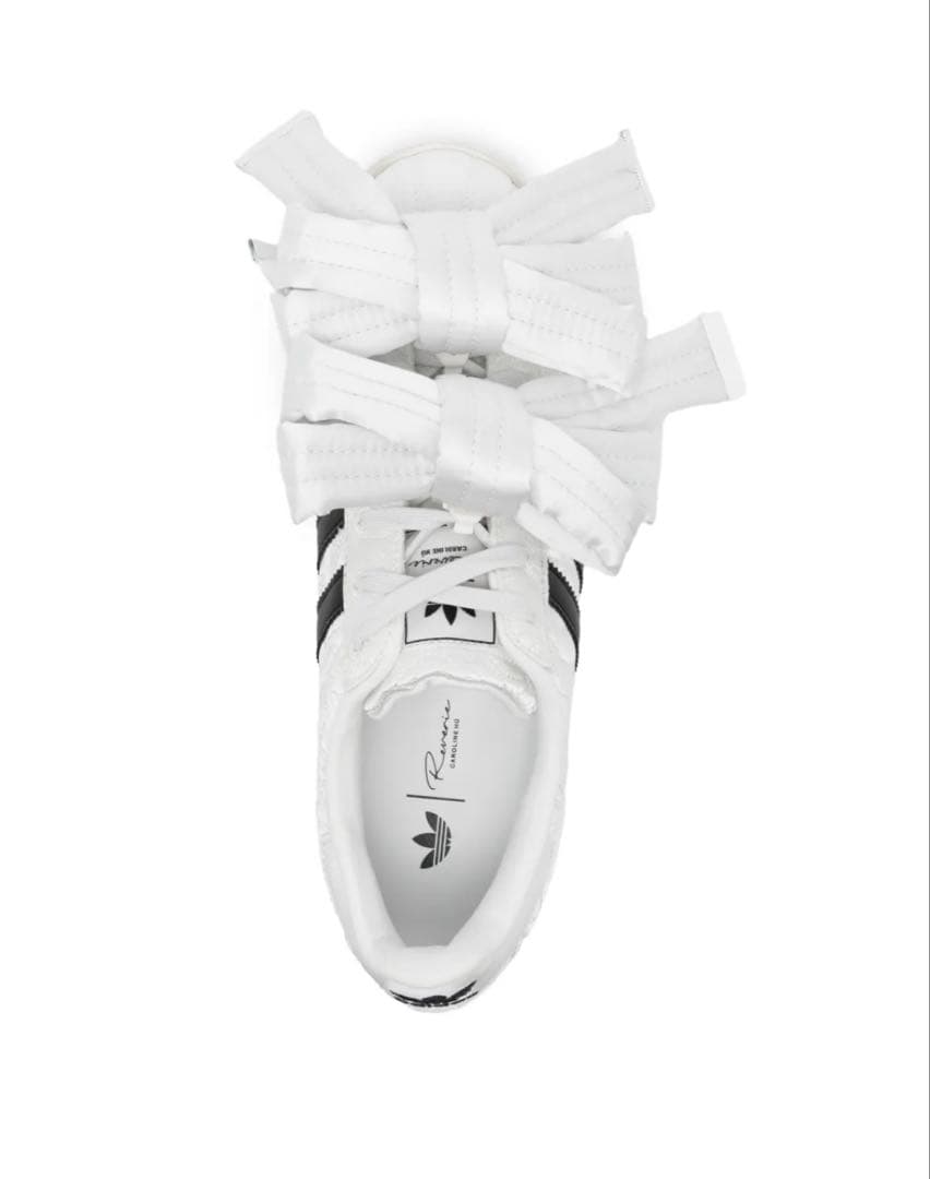 靴 adidas X CAROLINE HU SUPERSTAR W Adidas x CAROLINE HU Superstar Sneakers | White | FARFETCH