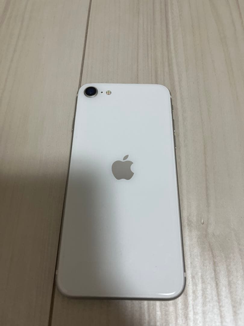 iPhoneSE 64GB 本体のみ　初期化済み 第2世代】iPhoneSE 64GB ブラック MHGP3J/A A2296【国内版 SIMフリー