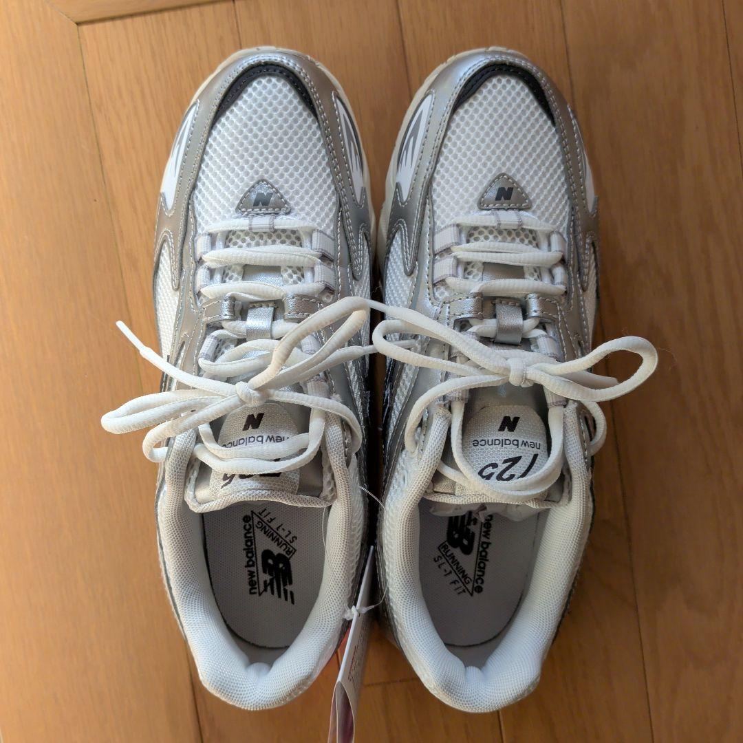 靴 New Balance ML725CG 25.0cm