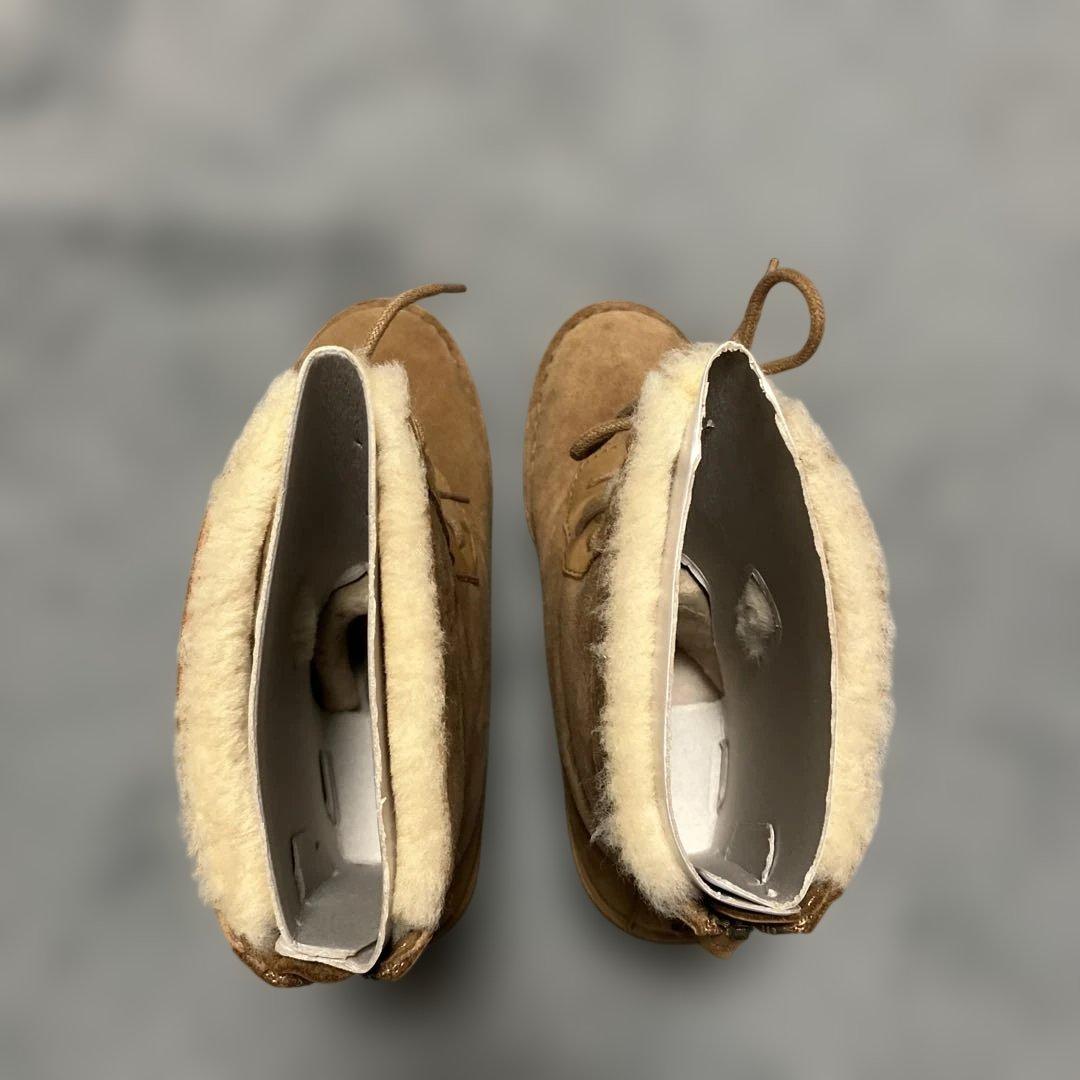 UGG ベージュ ムートンブーツ ファスナー付き - メルカリ
