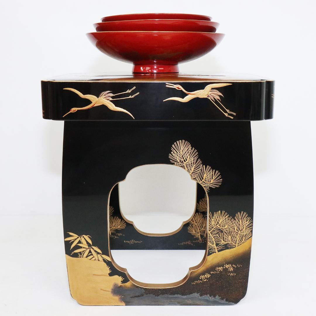時代漆器 朱漆塗 鶴亀山水 松竹梅 縁起物 蒔絵 三ツ重盃 木製 - メルカリ
