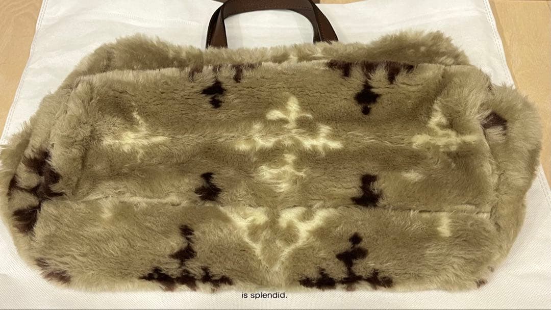 russet ラシット モノグラム ファー ショルダー2way バッグ - メルカリ