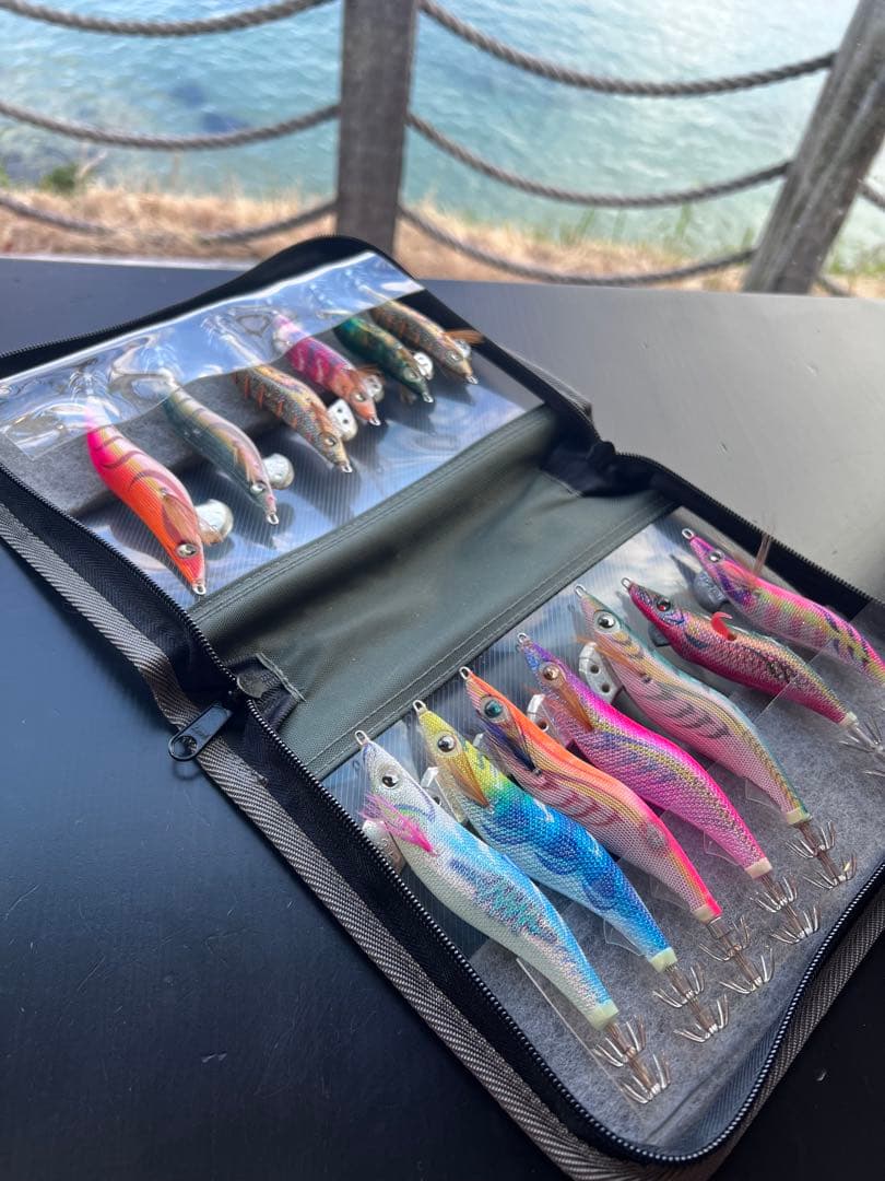 ま*る様 エギ王とその他13本セット＋エギ王ケース 楽天市場】ヤマシタ エギ王 エギストッカーW M ネイビー / エギ ケース