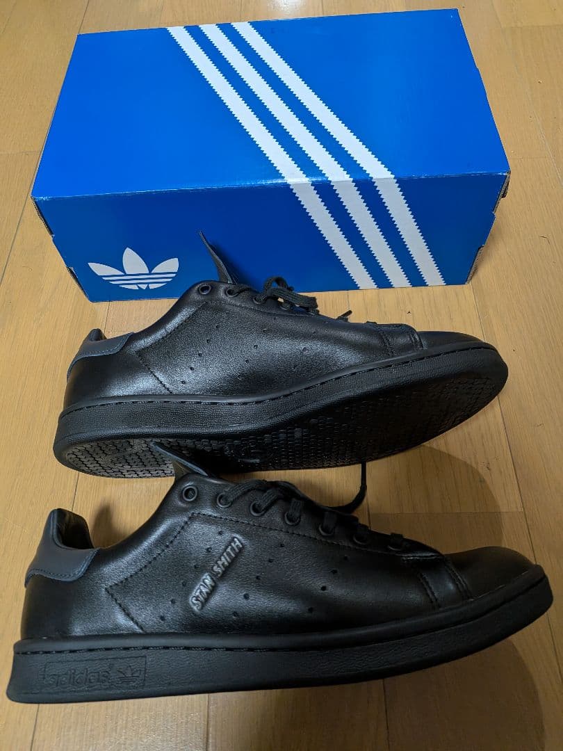 【ミニマル40】スタンスミスLUX ブラック 26.5cm