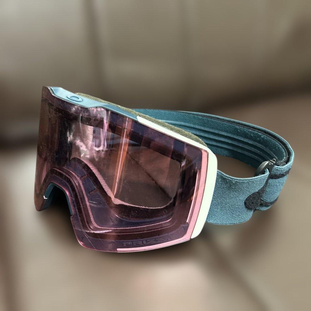 oakley オークリー ゴーグル ピンクレンズ 20代女性 - メルカリ