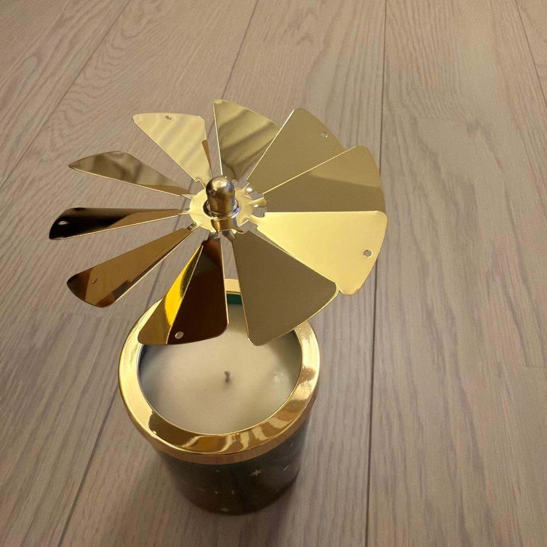 GRAFF アロマキャンドルセット 220g 2025 クリスマスギフト - メルカリ