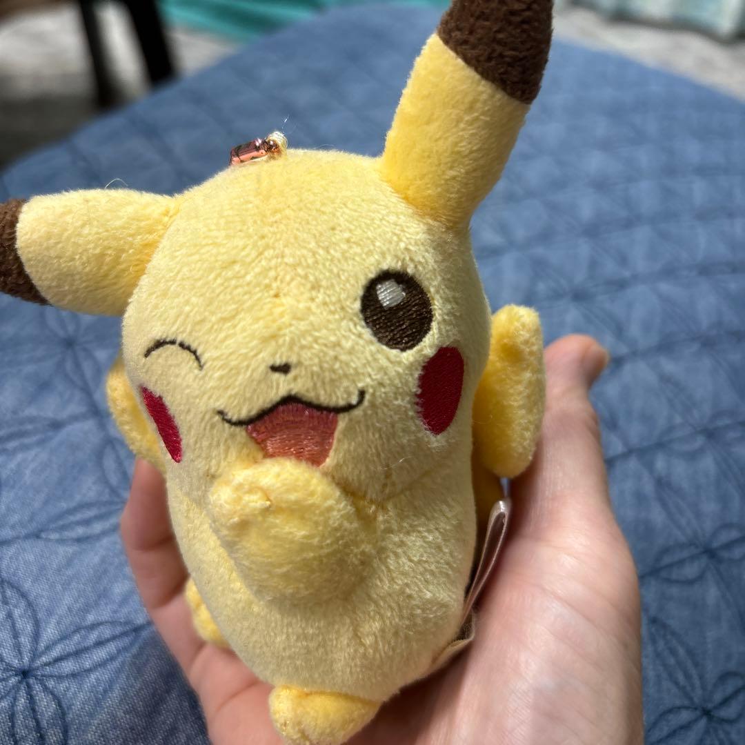 ポケモン ピカチュウ ぬいぐるみキーホルダー 約10cm ハート型