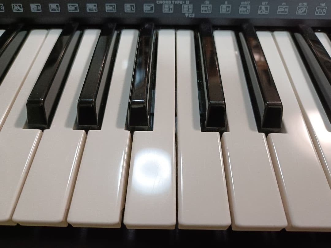 Yamaha PSR-E423 ポータブルキーボード 61鍵盤 黒 ジャンク - メルカリ