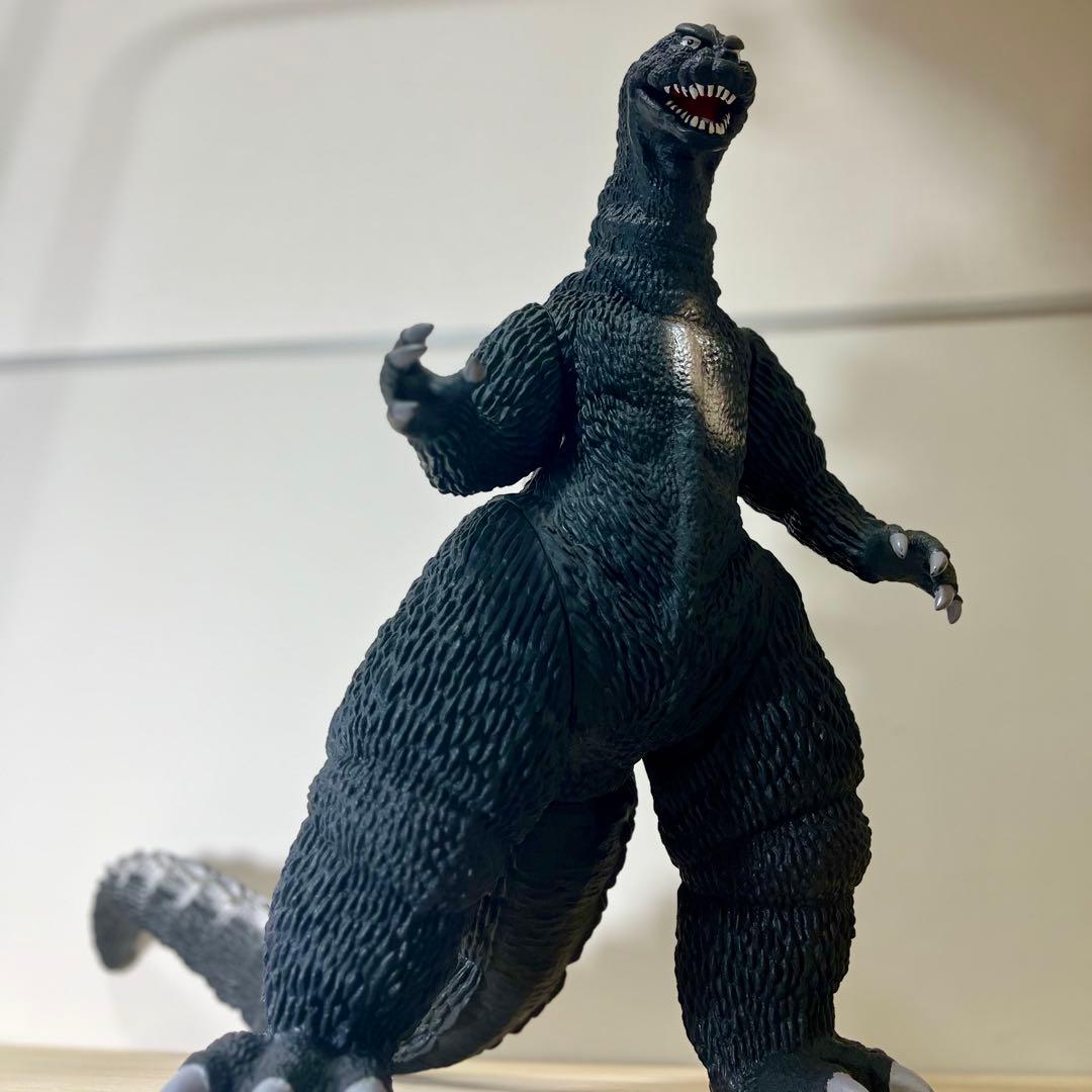 特々大 ゴジラ ソフビ 1988 BANDAI レア 年代物 - メルカリ