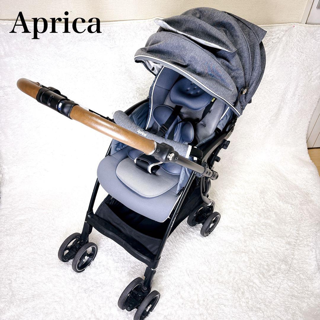 極美品　アップリカ　ラクーナビッテ　クッション　AB 超軽量　両対面式　アニマル 美品 アップリカ ラクーナビッテクッション アニマル柄 レザー