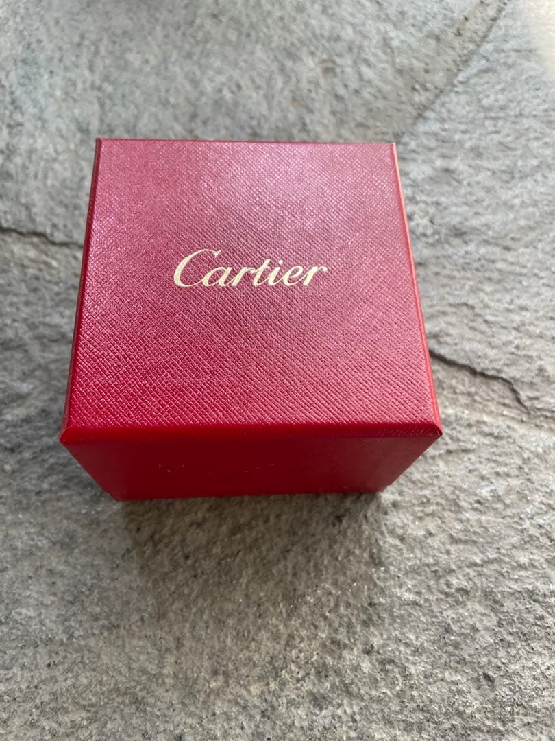 Cartier レザー製ギフトボックス 赤 - メルカリ