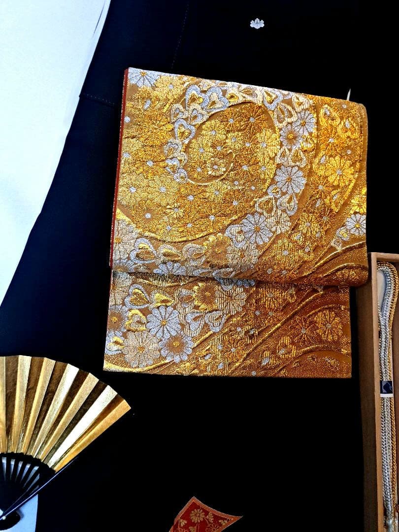 美品❇️豪華金彩手描き駒刺繍 黒留め袖 比翼仕立て 五つ紋 フルセット