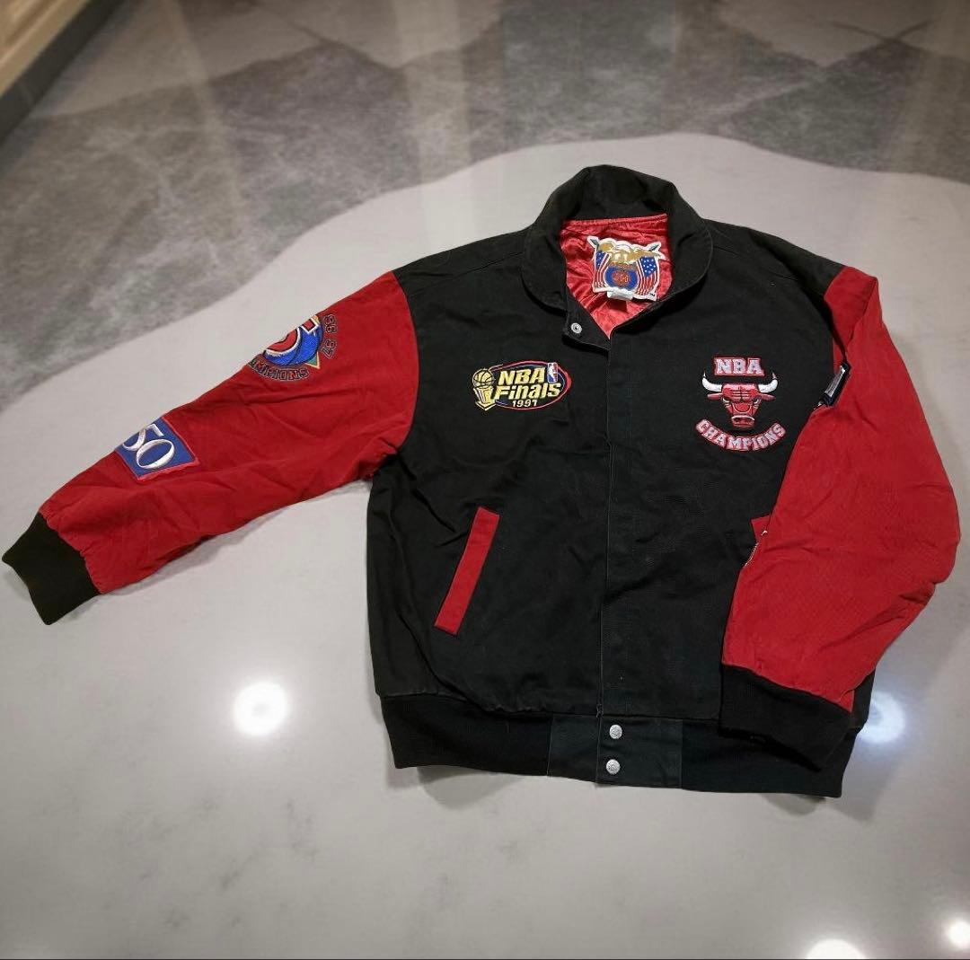 シカゴ・ブルズ NBAチャンピオンジャケット 1997 - メルカリ
