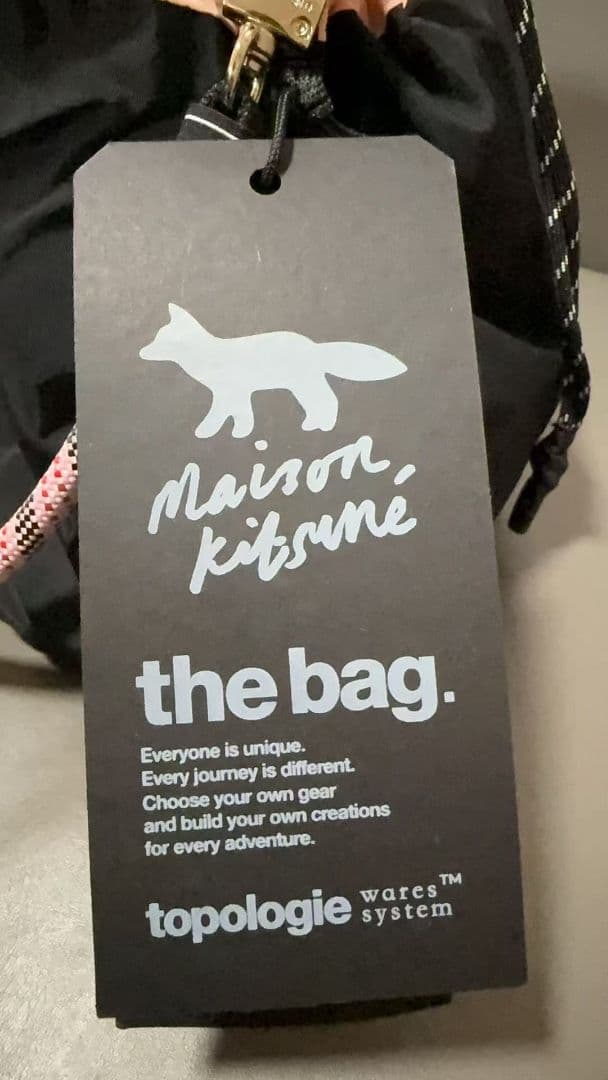 Maison Kitsuné トポロジー コラボポーチ ピンク 未使用 - メルカリ