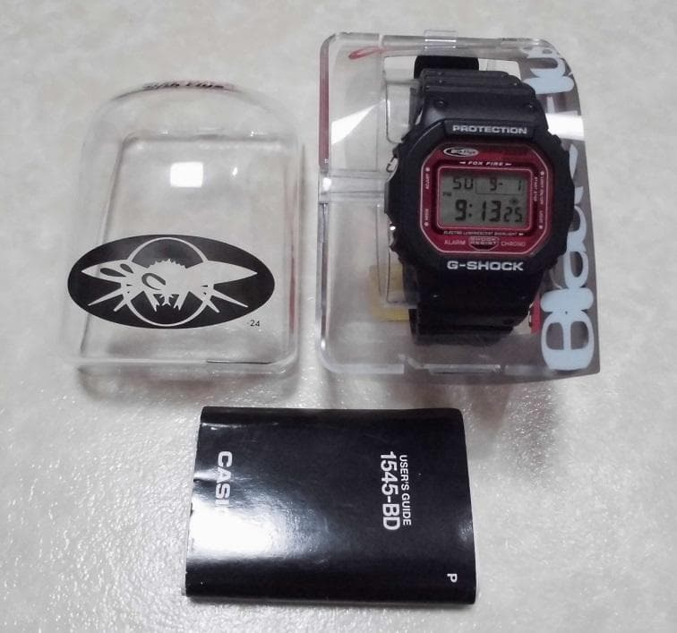 未使用 カシオ ジーショック DW-5600EF-1T ブラックフライ キムタク カシオ ジーショック DW-5600EF-1T ブラックフライ限定 キムタク着