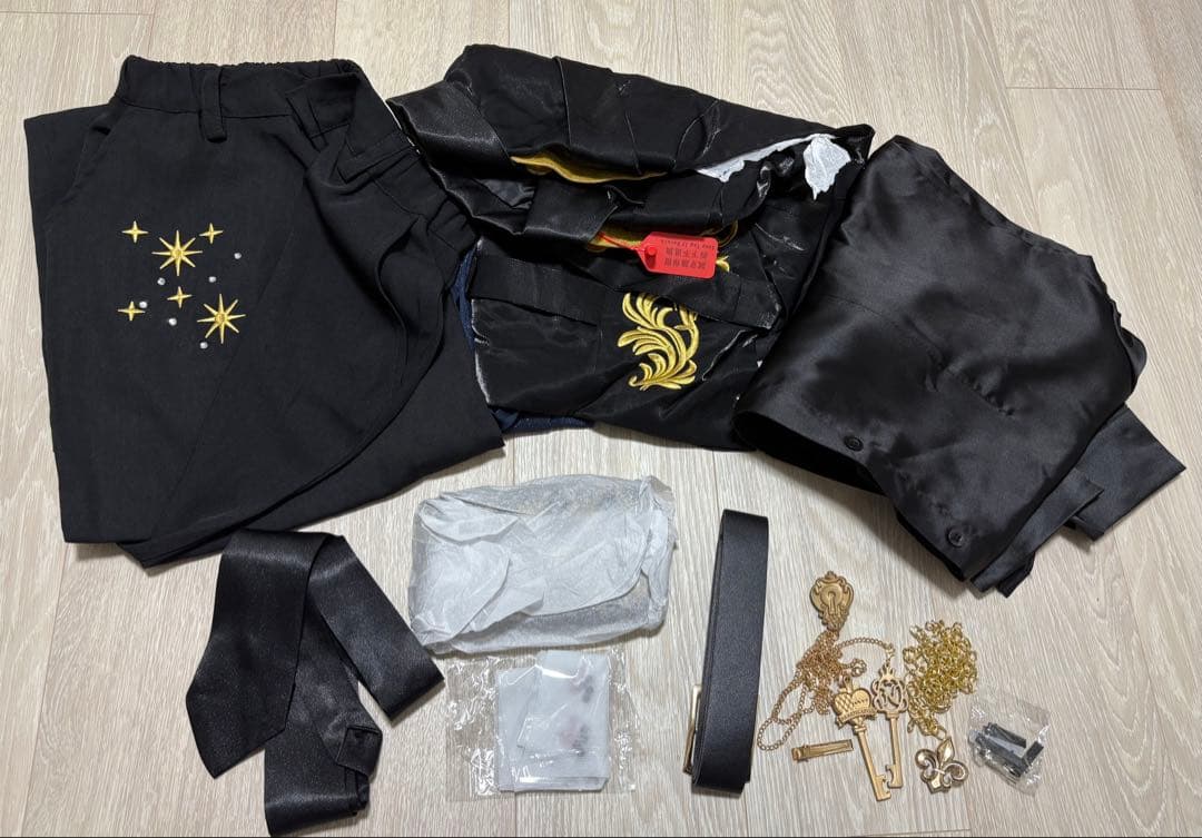 HOLOUN製 ツイステ ブレイジングジュエル ハーツラビュル用 コスプレ 衣装 5周年 ポムフィオーレ ブレイジング ジュエル ツイステ 衣装 コスプレ