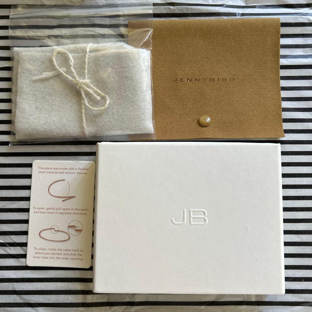 ドゥーズィエムクラス ジェニーバード アンクレットL ✖️2 - メルカリ