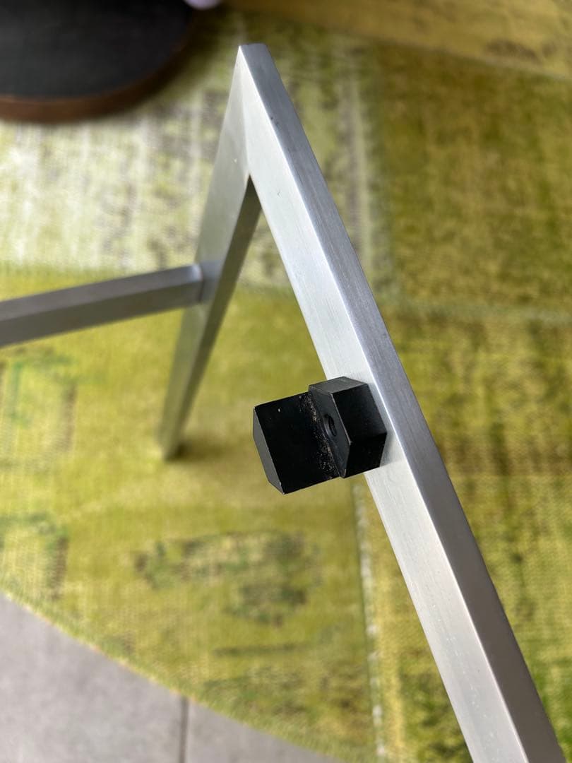 gilloさま専用）BO-exのLOWテーブル フレームのみ（発送可能） - メルカリ