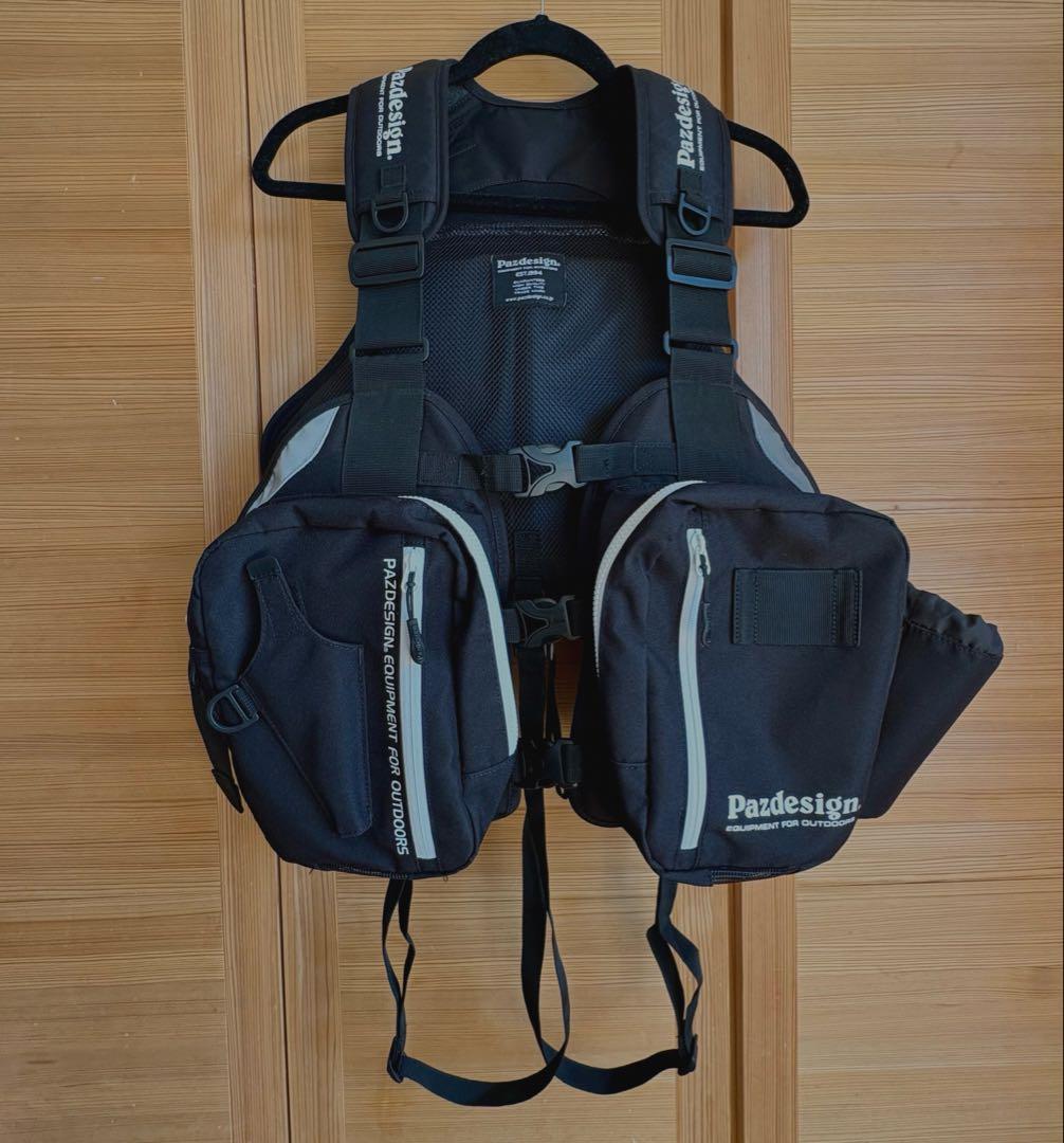 【美品】Pazdesign PSLマルチゲームベスト ブラックホワイト パズデザイン SLV-027 PSLマルチゲームベスト [SLV-027] 【シーバス