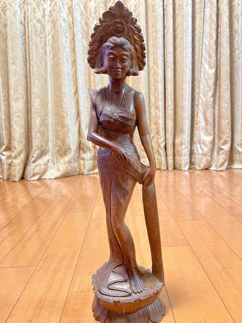 木彫りアート② バリ 木製女性像の彫刻 約53cm - メルカリ