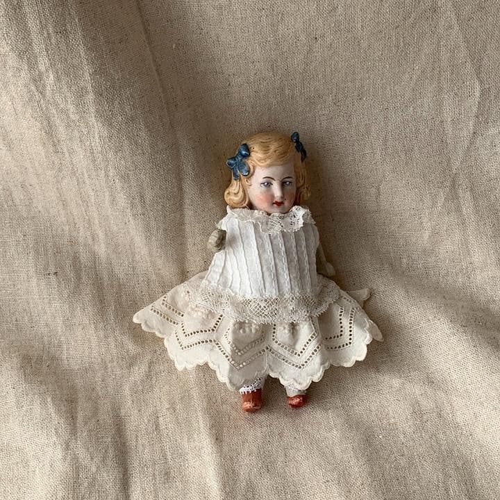 ミニョネット ビスクドール ドイツ 刻印　アンティーク オールビスク Doll ミニョネット オールビスクドール h11cm ドイツ アンティーク 0502029