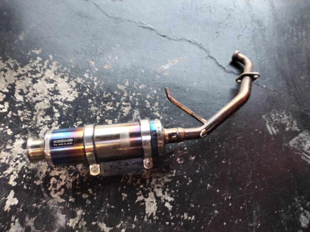 シグナス（SE44J） ２型 BEAMS マフラー 日本製 カラフル BEAMS（ビームス） BEAMS B220-09-000 CYGNUS シグナス X Fi SE44J