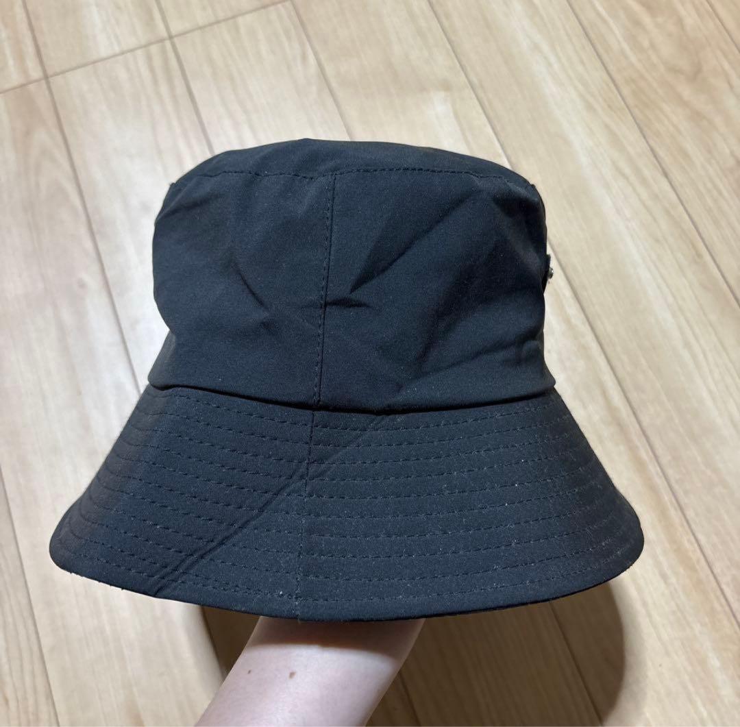 PRADA 黒 バケットハット 三角ロゴ - メルカリ