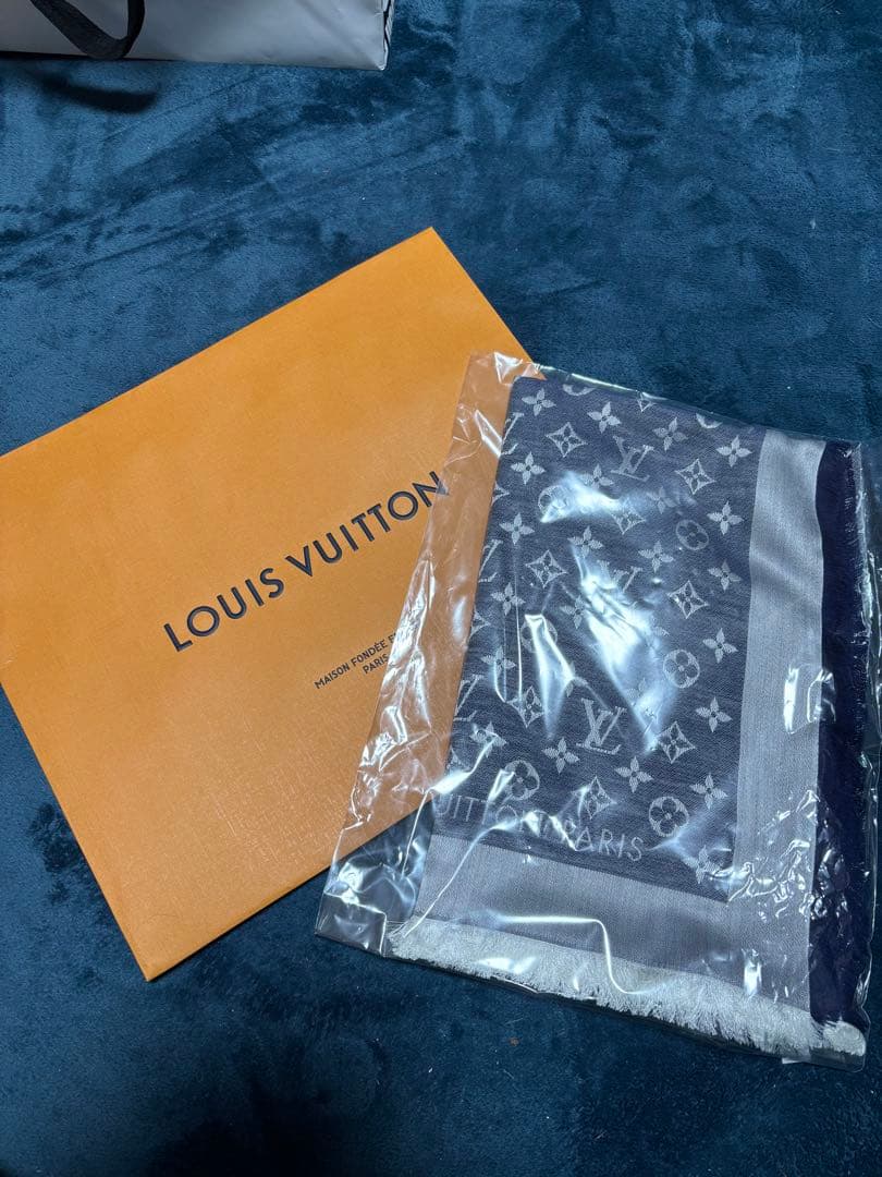 Louis Vuitton モノグラムマフラー ネイビー/シルバー 楽天市場】LOUIS VUITTON ルイヴィトンメンズマフラー モノグラム