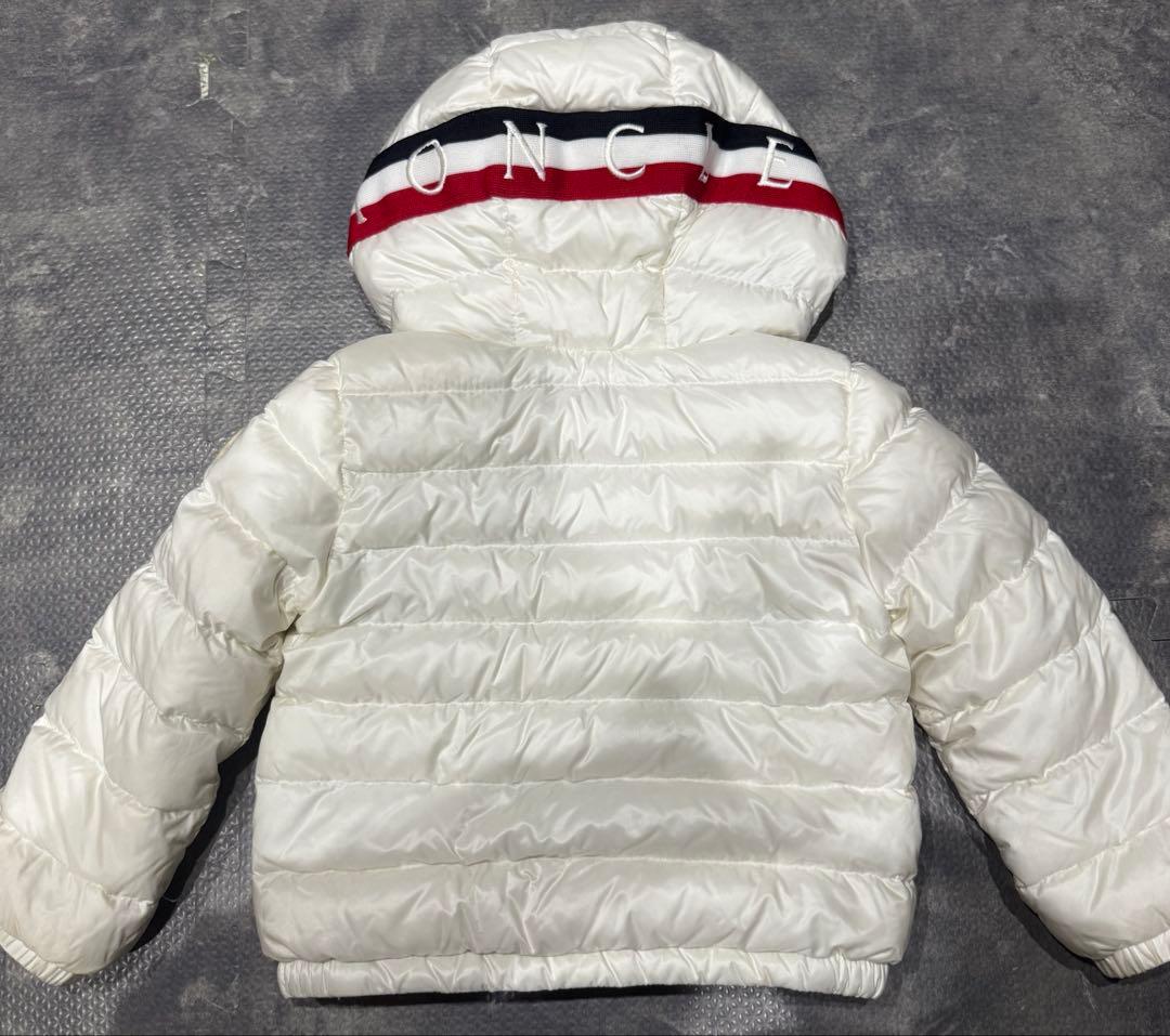 MONCLER ベビー ダウン 白 86cm 18/24 ☆MONCLER☆ 人気モデル・ベビーダウンジャケットJules♪ (MONCLER/べ