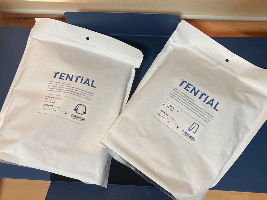 BAKUNE ウォーム　上下セット　長袖クルーネックシャツ・ロングパンツ　S BAKUNE ウォーム / 上下セット（長袖クルーネックシャツ・ロングパンツ