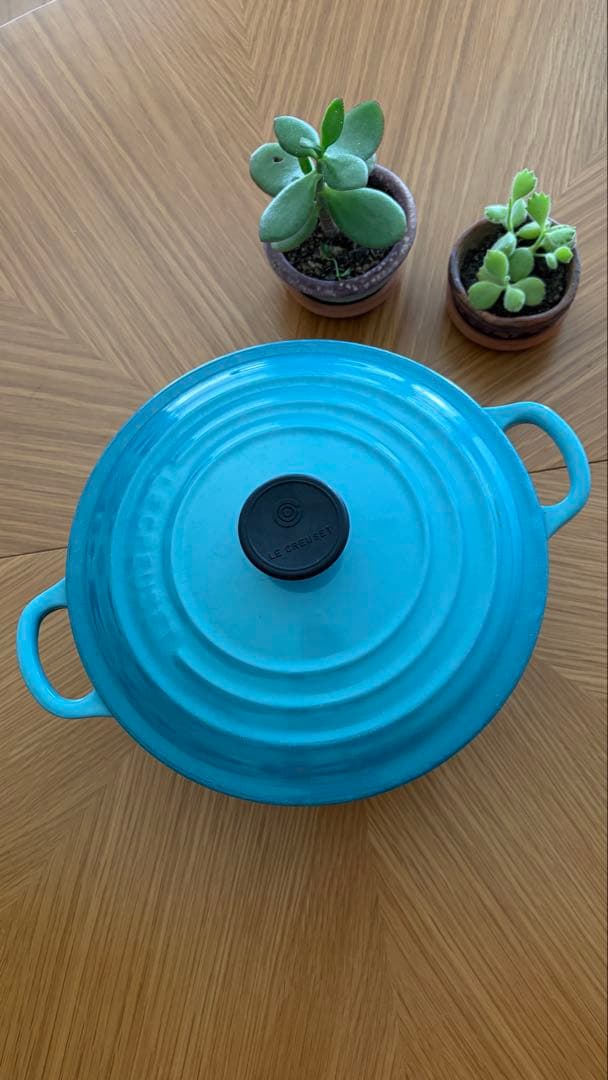 LE CREUSET LE CREUSET ココットロンド カリビアンブルー - メルカリ