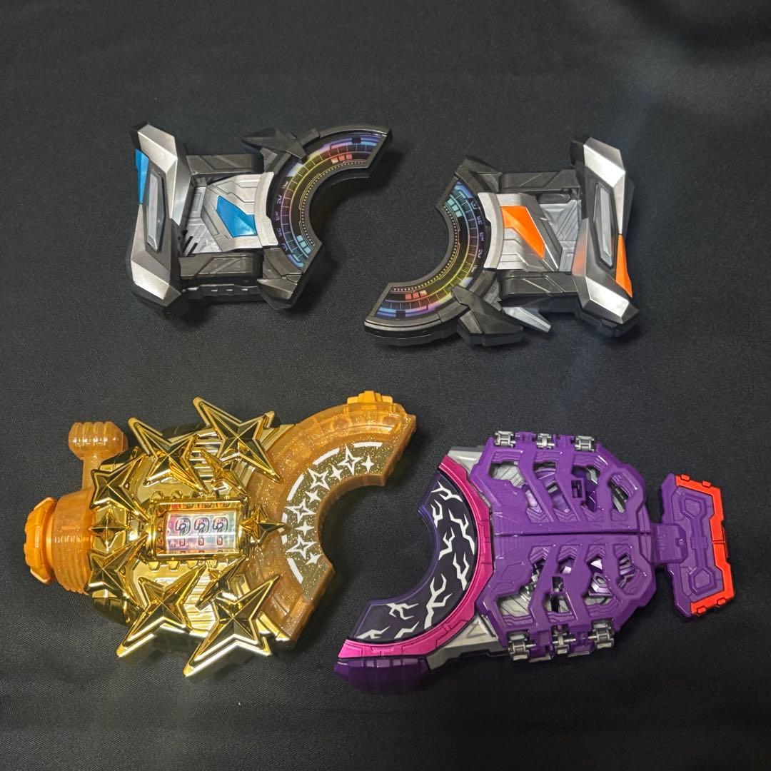 仮面ライダーギーツ まとめ売り - メルカリ