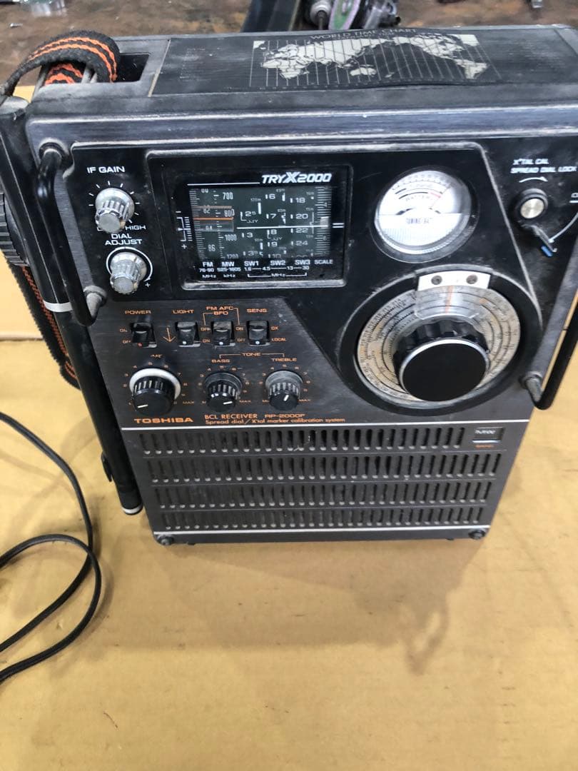 TOSHIBA 東芝　RP-2000F　TRYX2000　BCLラジオ　5バンド ラジオ日米戦：Radio 東芝 TOSHIBA（TRY-X 2000）RP-2000F vs AFN