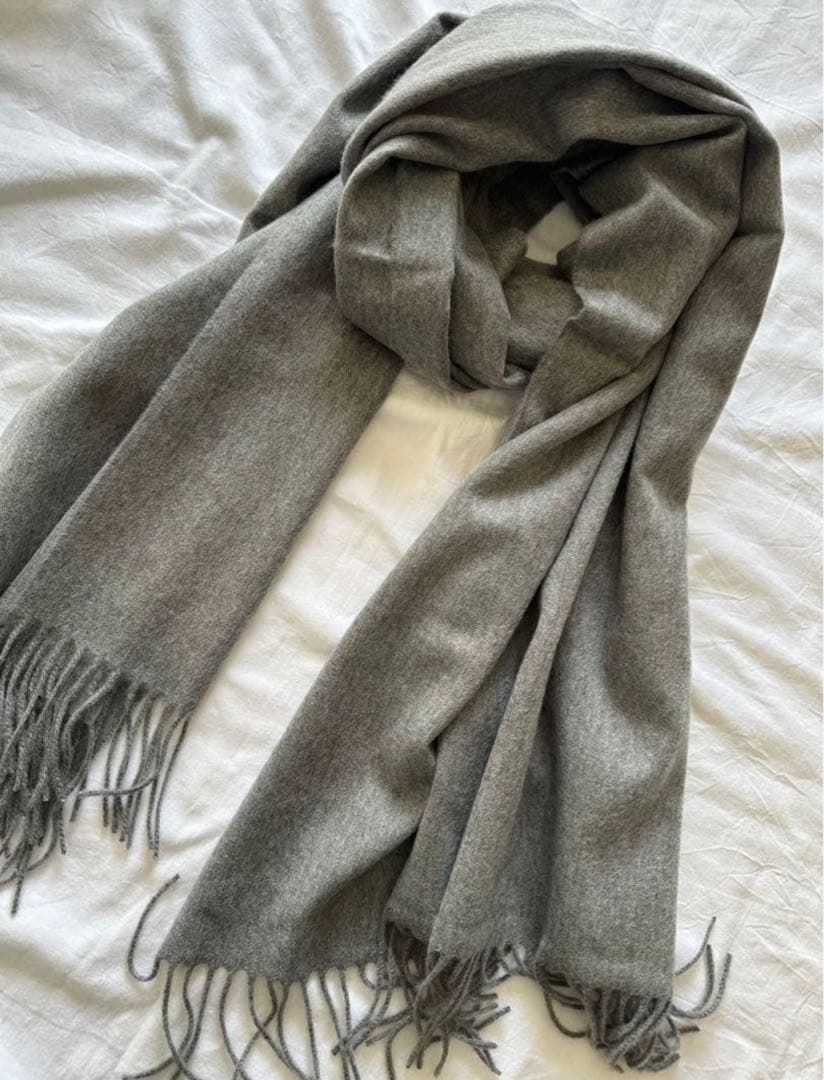 ジョンストンズ カシミヤ 大判ストール　グラナイト　新品未使用　グレー系 ジョンストンズ ストール/マフラー メンズ レディース WA56 大判