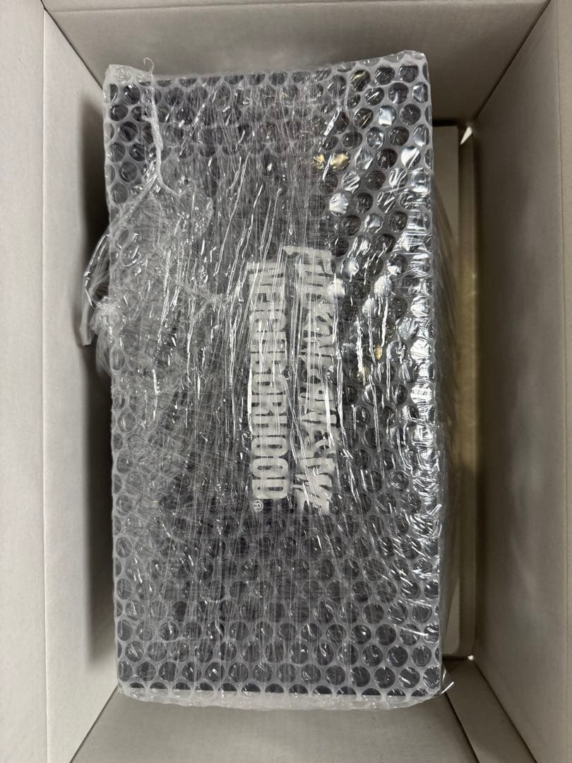 NEIGHBORHOOD FUCKING AWESOME . CHAMBER - メルカリ