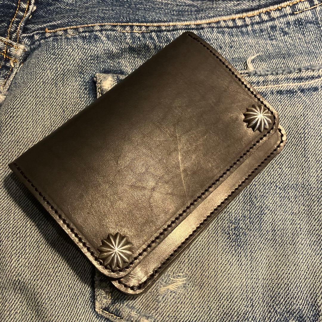 お札が折れない！ミドルトラッカーウォレット アポロコンチョ シルバー