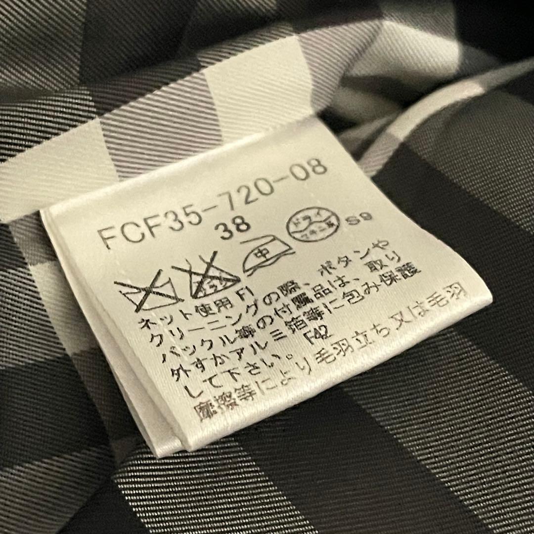 バーバリーブルーレーベル】銀ボタン ダブルショートコート 裾プリーツ