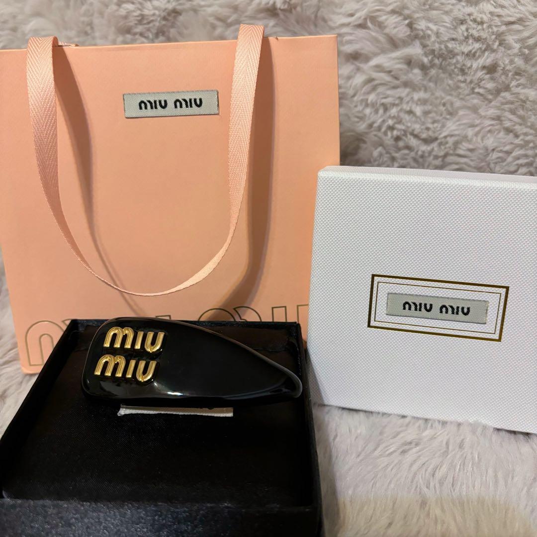 miumiu ヘアピン ヘアクリップ ブラック miu miu（ミュウミュウ） ヘアクリップ ヘアピン ヘアアクセサリー