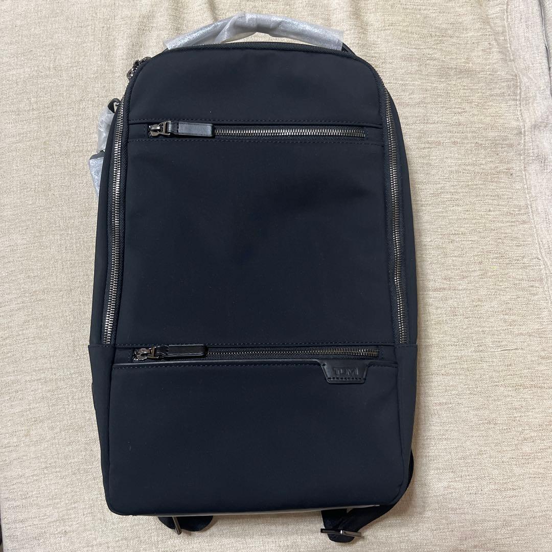 専用布製ケース付き　完全未使用　TUMI ブラック ビジネスバッグ(リュック式 トゥミ TUMI 正規品5年保証 リュック メンズ 大容量 ビジネス ビジネス