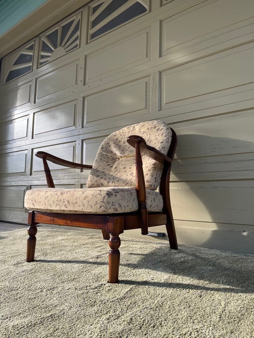 karimoku カリモク 1人掛けソファー 花柄 レトロ 高級家具 ラスト1点 【送料・設置無料】カリモク 1人掛け ソファ ②