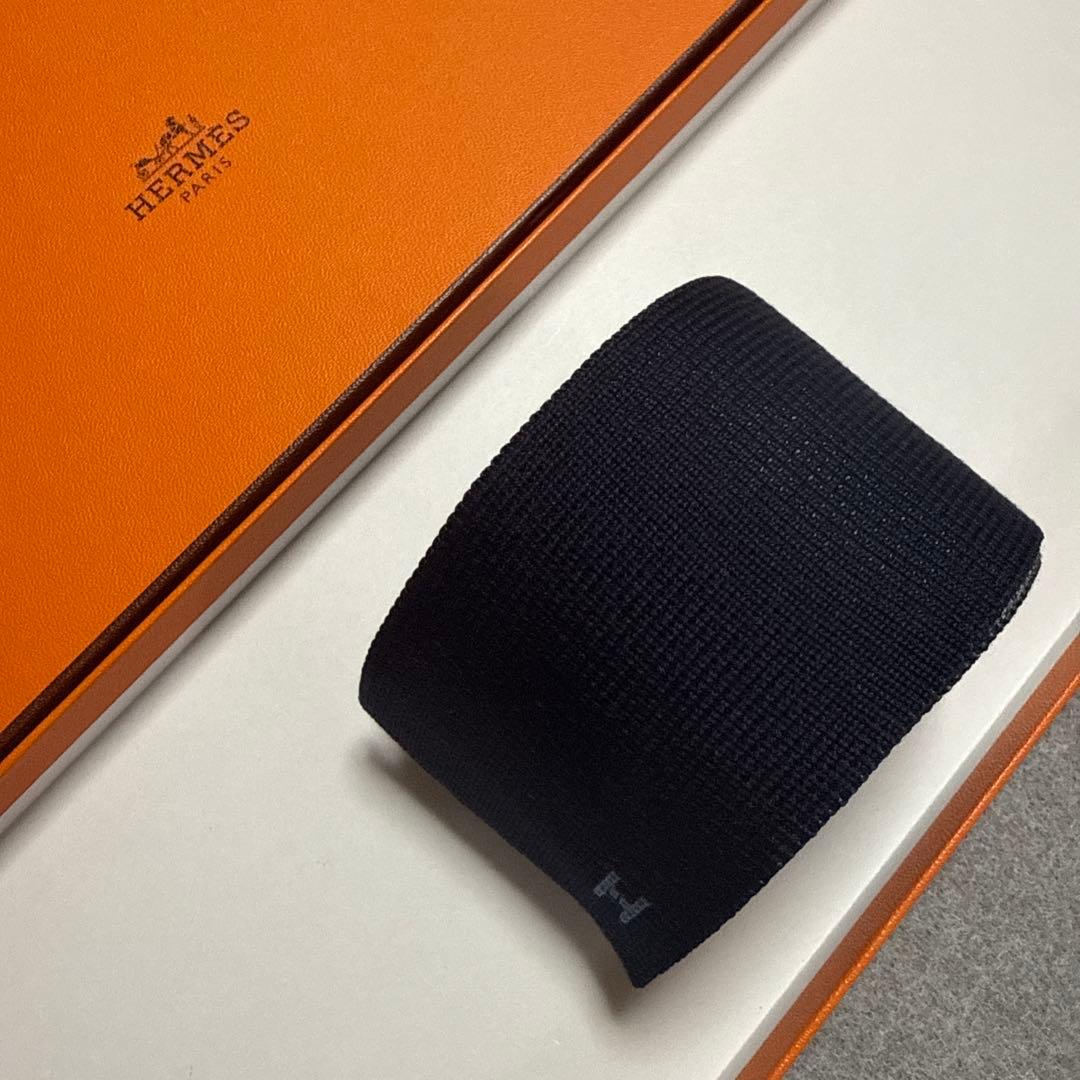 美品　エルメス　ネクタイ　ニットタイ　紺・黒・青・グレー　無地　H柄 4way HERMES（エルメス） ネクタイ TIE メンズ フランス製 シルク H柄