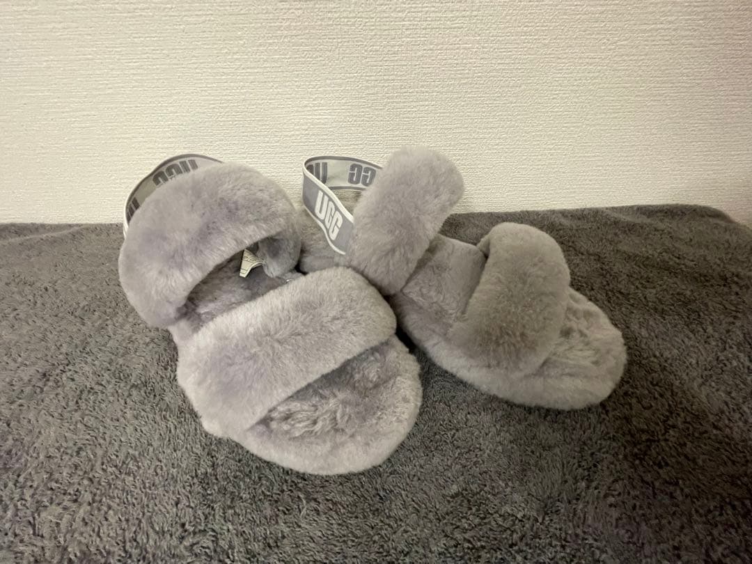 のん UGG アグ サンダル OH YEAH 2足セット黒/グレー UGG Australia（アグオーストラリア） アグ サンダル レディース SPORT