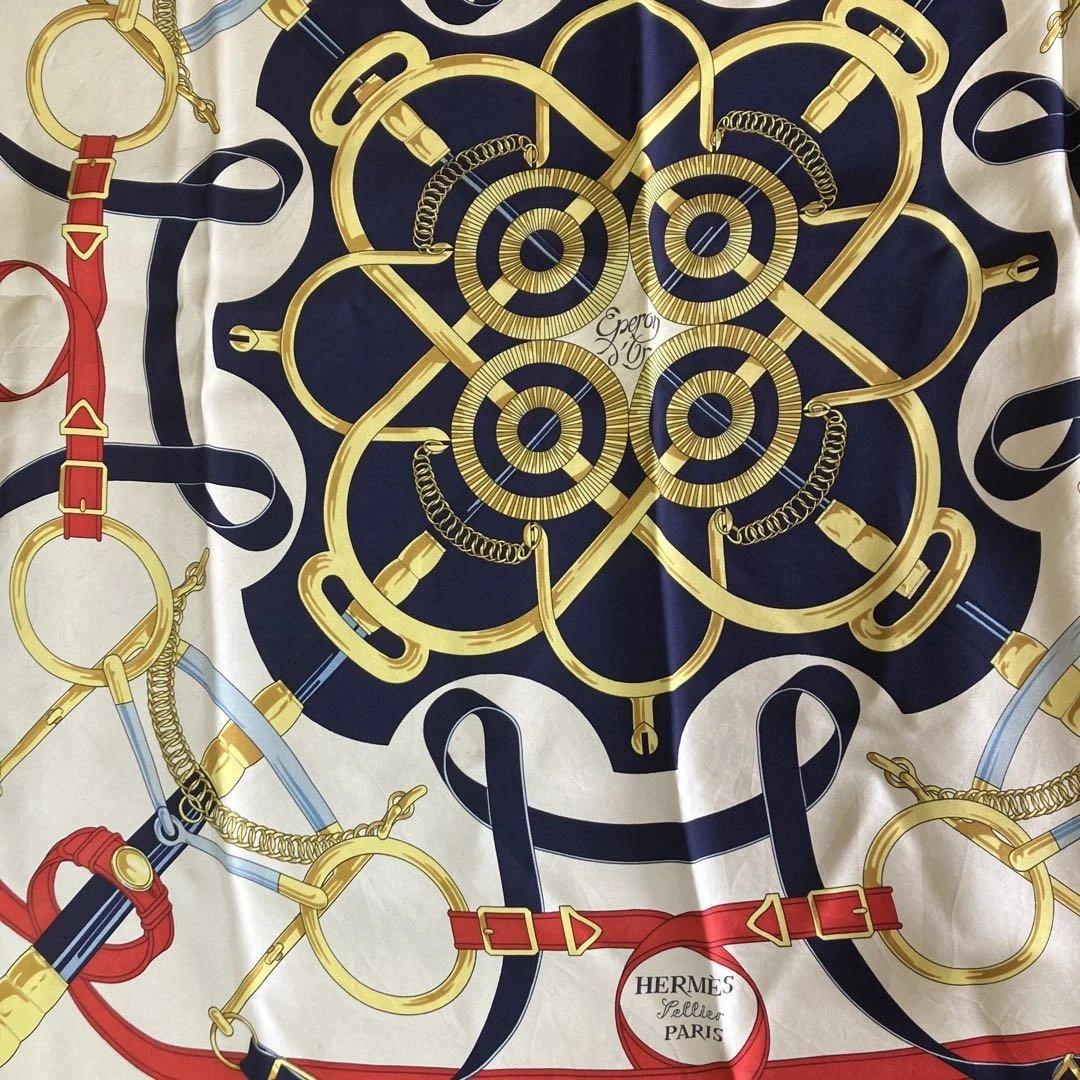 HERMÈS カレ90 黄金の拍車 HERMES（エルメス） スカーフ カレ 90 Eperon d'or 黄金の拍車 大判