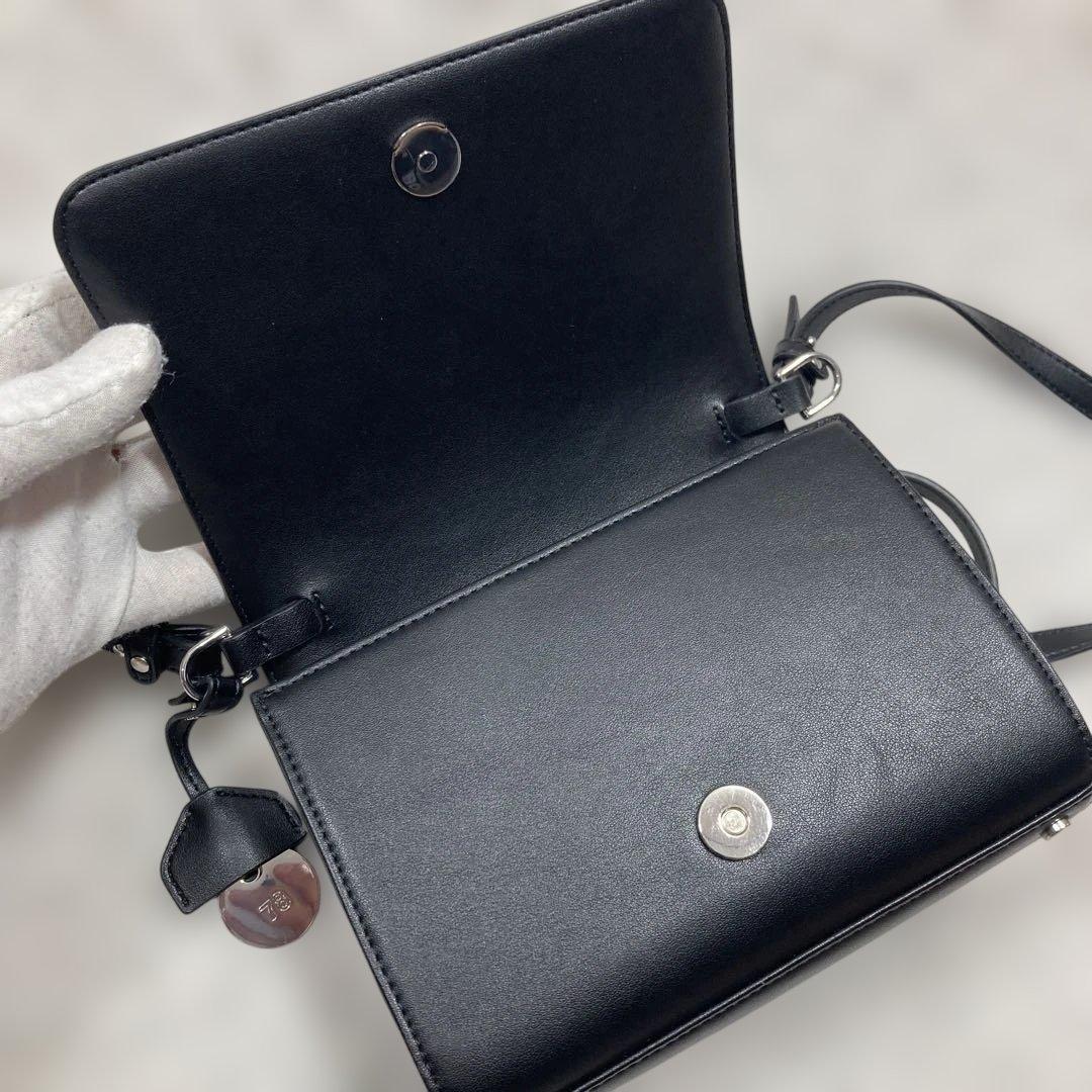 ほぼ未使用！入手困難 ディーゼル ショルダーバッグ ハート レザー