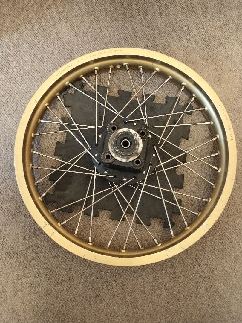 西風　TLR200　ホイール　リア　スポーク新品 WH-RX180-TL-R12-700C-shic6-