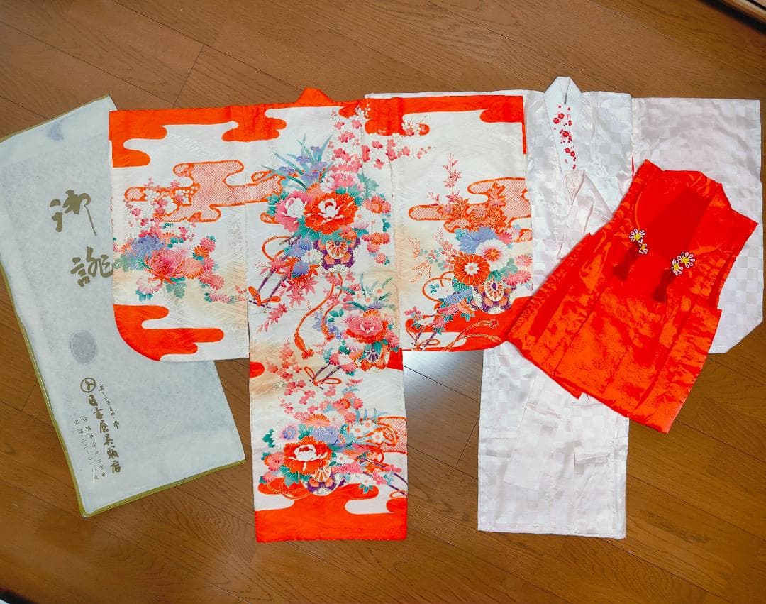 七五三 三歳 女の子 被布セット 正絹 着物フルセット 髪飾り・草履・巾着付き✨ 楽天市場】【 七五三 3歳 女の子 被布セット 】 届いてすぐ着れる 髪