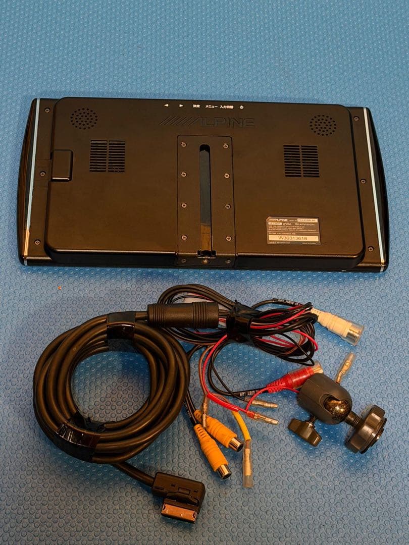 ALPINE 10.1インチ WSVGAモニター PKG-M1000V-BK - メルカリ