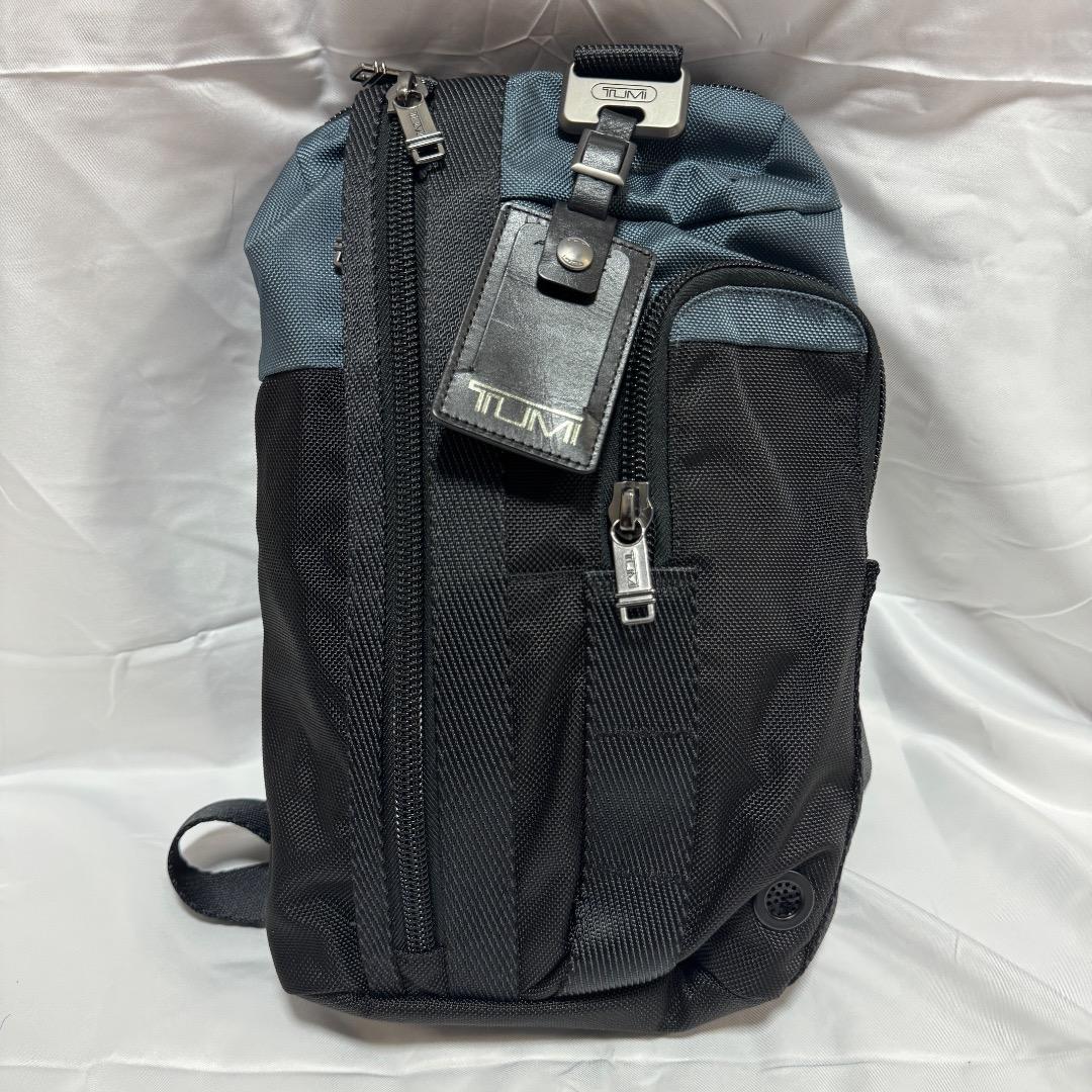 【極美品】 TUMI ボディバッグ ブラック/ブルー 楽天市場】【最大53倍 3/10迄】【正規品5年保証】 トゥミ ボディバッグ