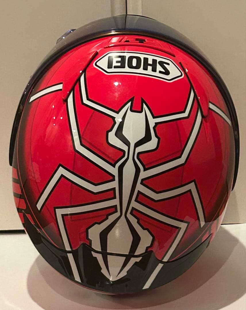 SHOEI マルケスモデル　フルフェイスヘルメット 93 SHOEIの軽量フルフェイス「Z-8」にマルク・マルケス選手のコラボモデル