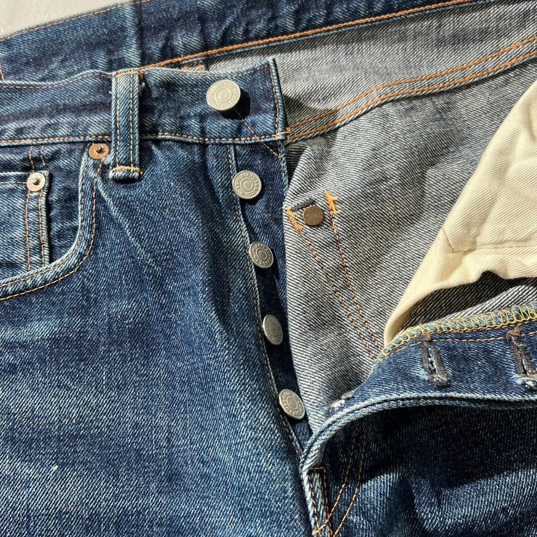 1955年 501XX 復刻リーバイス ビッグE 赤耳 ヒゲ ハチノス◎ 紺 - メルカリ